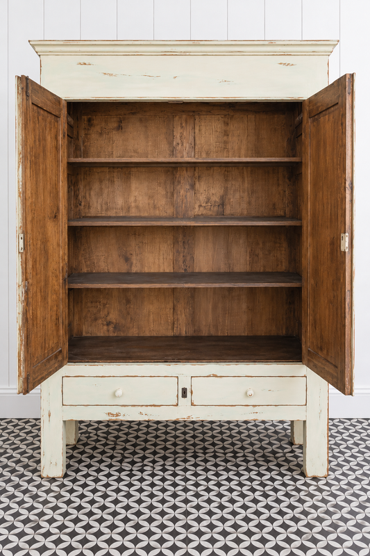 Antieke linnenkast / voorraadkast – Distressed | CAS 029