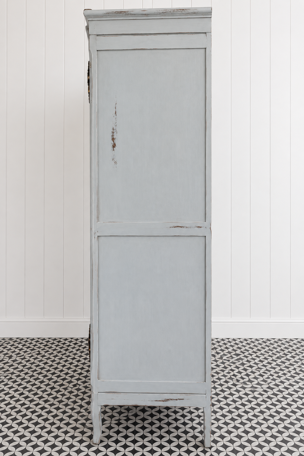 Giulia S – 2-deurs kledingkast | Distressed Light Grey | CAS 015
